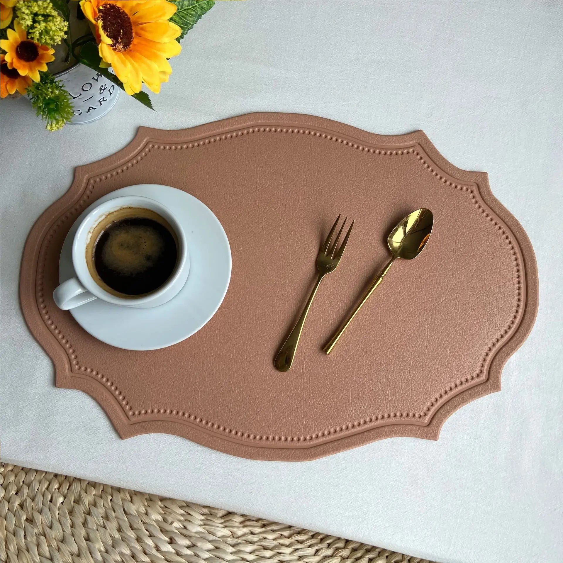 1/4/6-Piece PU Faux Leather Placemat Set – Luxury Dining Table Mats for Kitchen, Cafe & Home